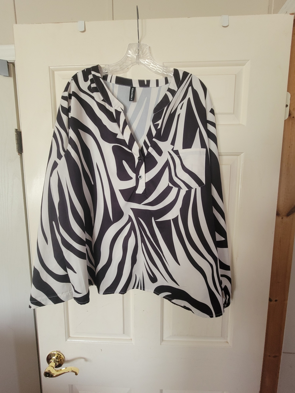 Black & White Zebra Print V-Neck Women’s Blouse